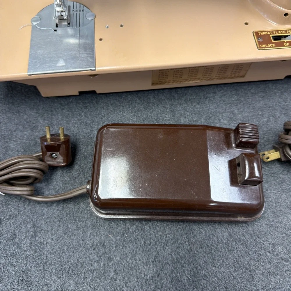 Vintage Singer 401A Sewing Machine Foot Pedal 1961 #NC029026 Read Description